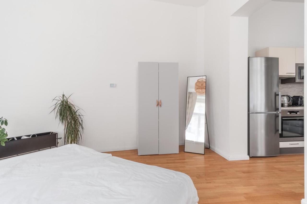 Luminous Apartment For 2 Near Wenceslas Square By Prague Days Exterior foto